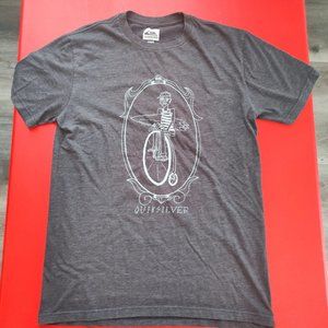 Quiksilver graphic design grey T-shirt man's size M